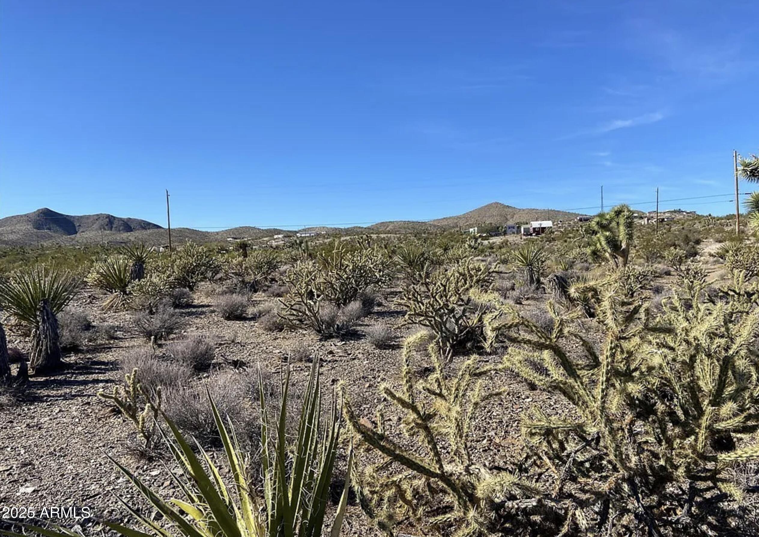 28915 Pierce Ferry Road Meadview, AZ 86444 - Photo 13 of 13 a view of a city