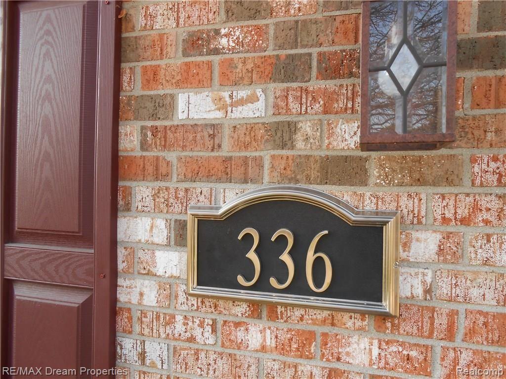 336 Meadowlake Road Canton, MI 48188 - Photo 33 of 40