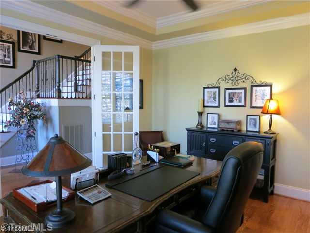 7029 Denison Road Summerfield, NC 27358 - Photo 3 of 16 Living Room.