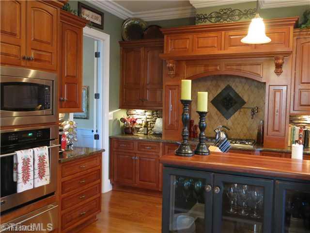 7029 Denison Road Summerfield, NC 27358 - Photo 6 of 16 Kitchen.