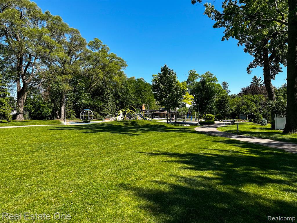 56 Devonshire Road Pleasant Ridge, MI 48069 - Photo 49 of 49