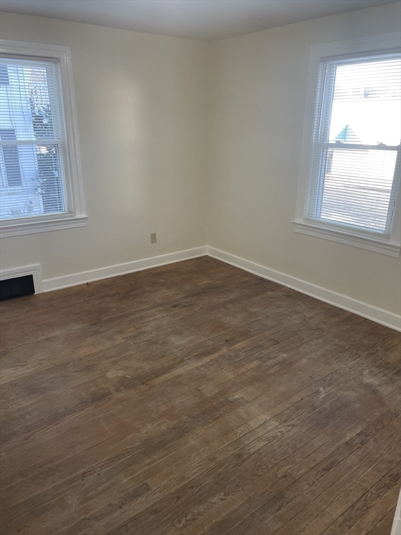 31 Randall Street, Unit 1 Palmer, MA 01069 - Photo 4 of 7