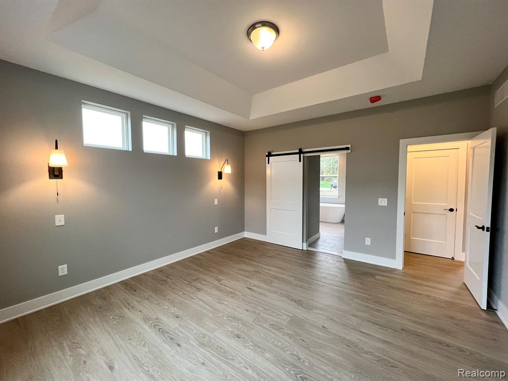 11124 Dexter-Pinckney Road Pinckney, MI 48169 - Photo 8 of 9