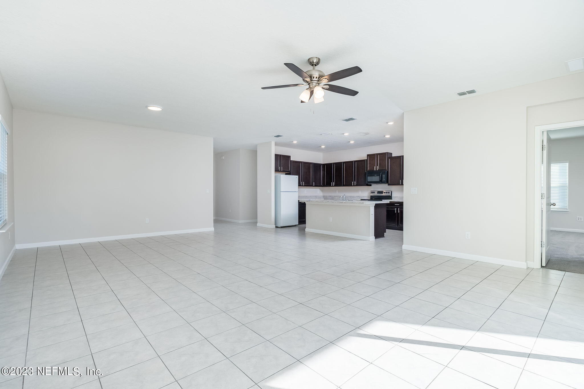 5556 Kellar Circle Jacksonville, FL 32218 - Photo 7 of 28 a view of a kitchen with a sink