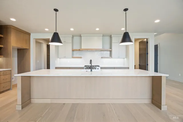 $998,000 | 5502 West Haughburn Drive, Eagle, ID 83616