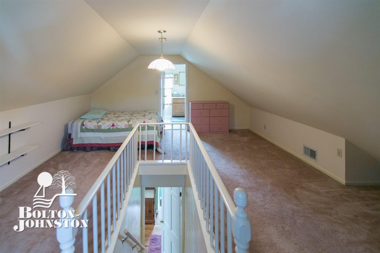 338 Fisher Road Grosse Pointe Farms, MI 48230 - Photo 15 of 20