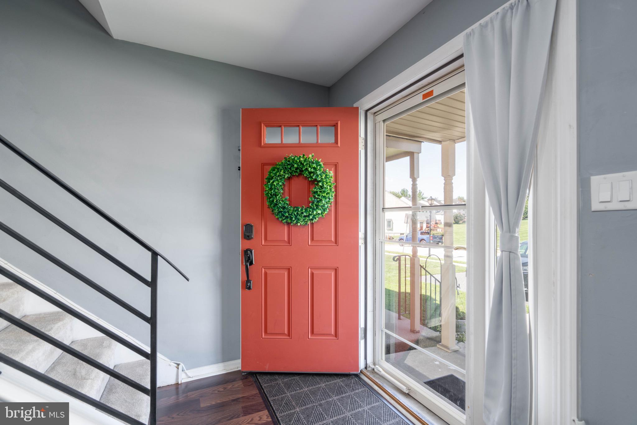 104 Bradbury Road Brookhaven, PA 19015 - Photo 3 of 29