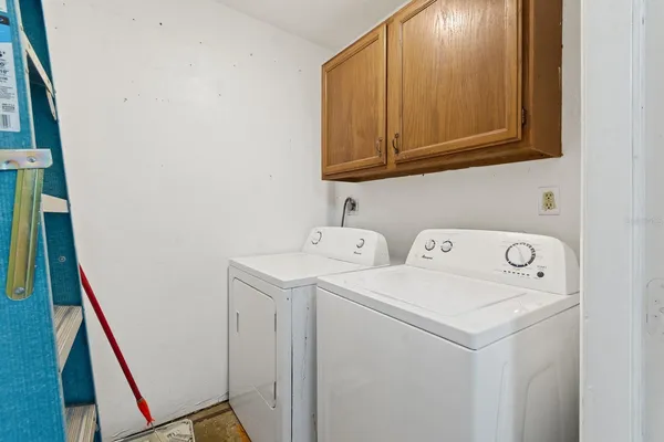 $1,750 | 6926 Southwest 45th Avenue, Unit 6926, Gainesville, FL 32608