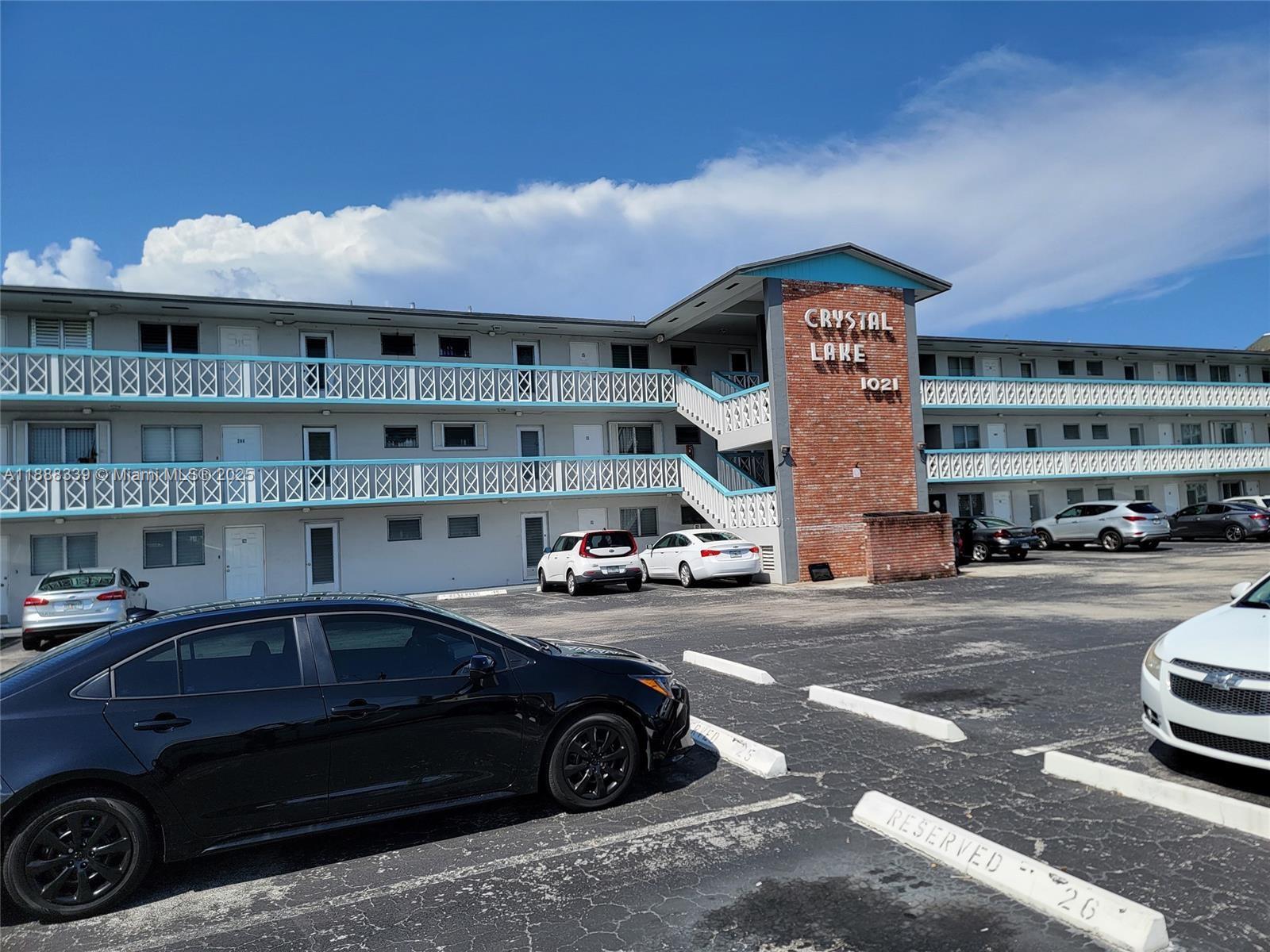 a car parked in front of a building
