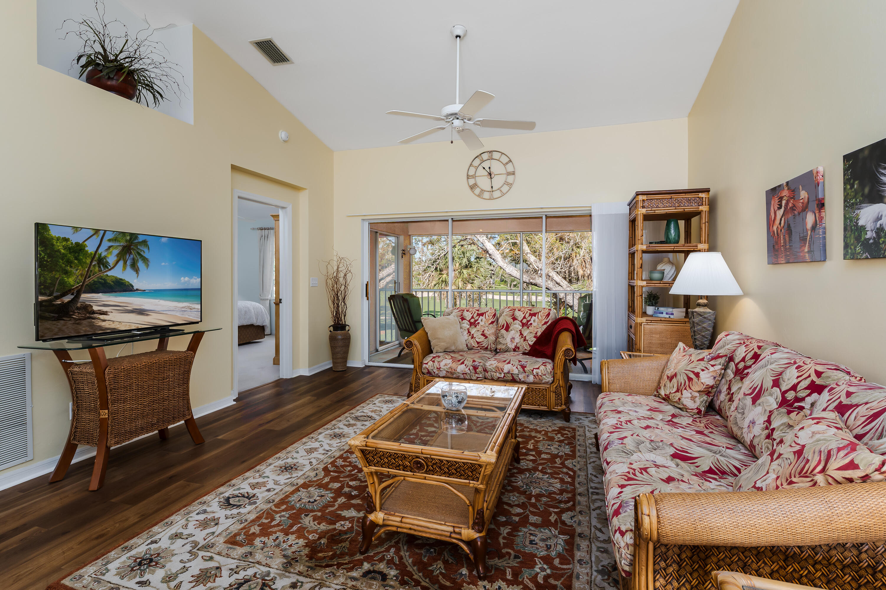 8065 Tiger Cove, Unit 1611 Naples, FL 34113 - Photo 13 of 40 Combo Dining Living room