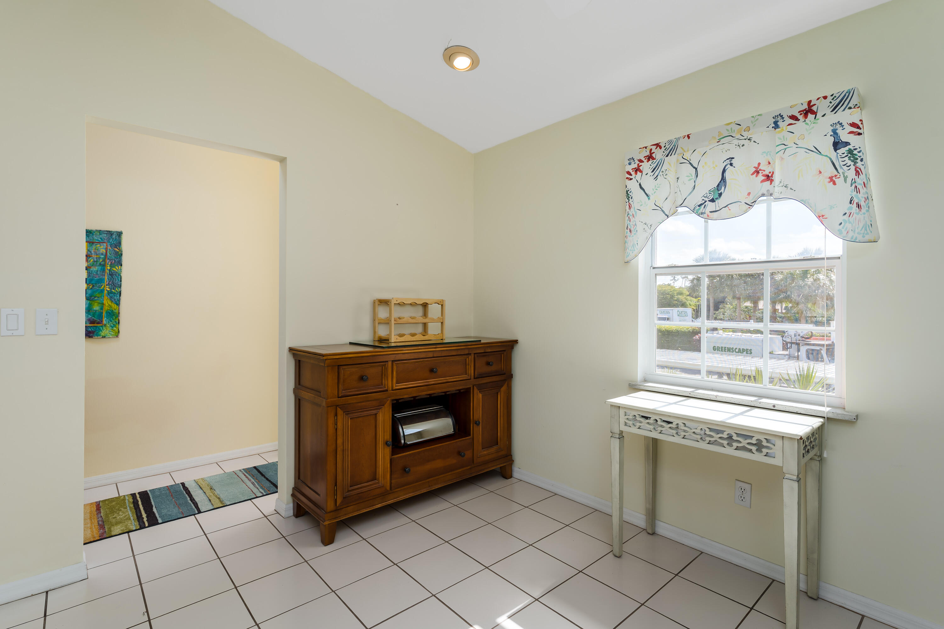 8065 Tiger Cove, Unit 1611 Naples, FL 34113 - Photo 19 of 40 Kitchen
