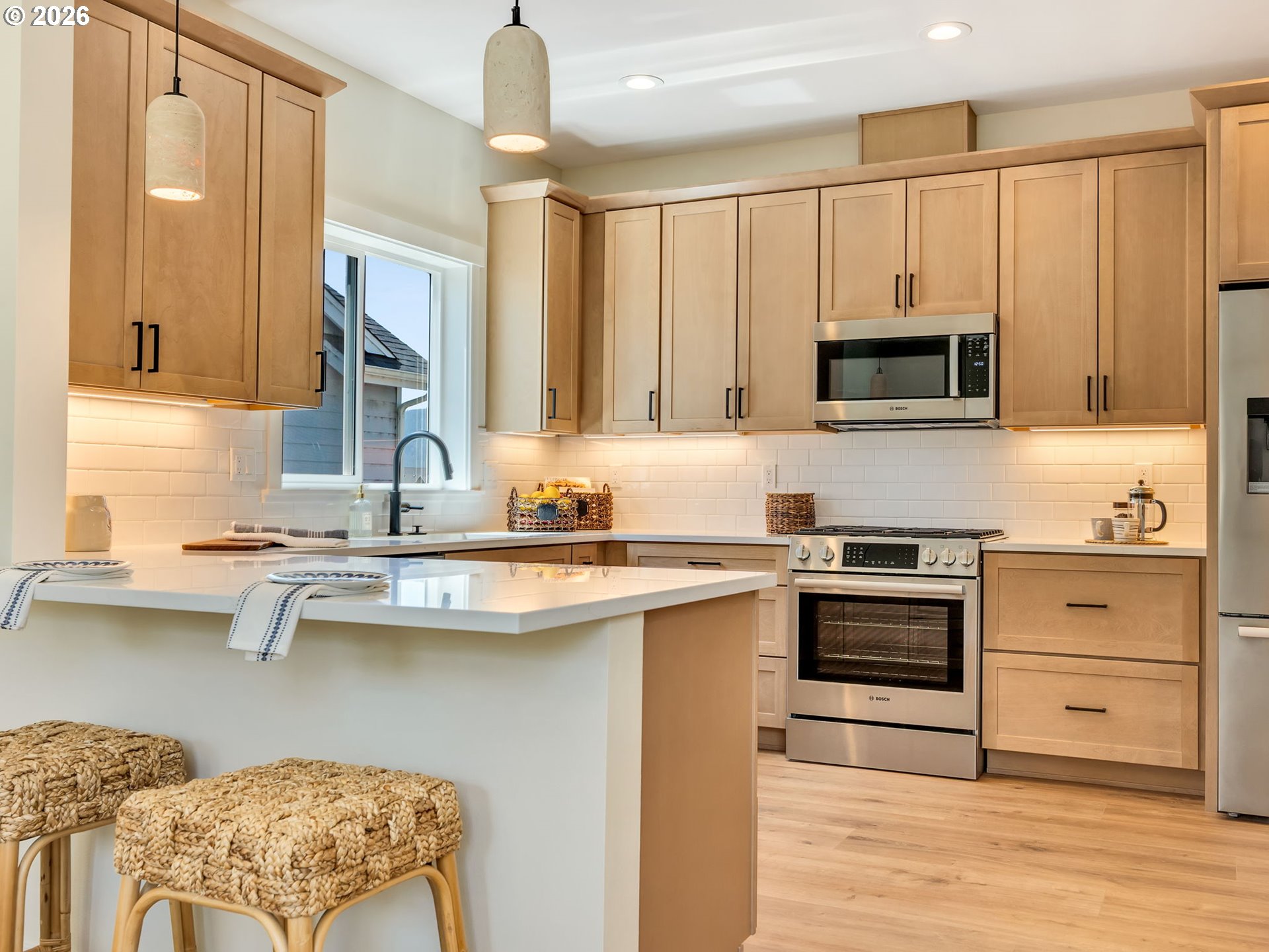 1383 Seabright Way Seaside, OR 97138 - Photo 11 of 37 Kitchen