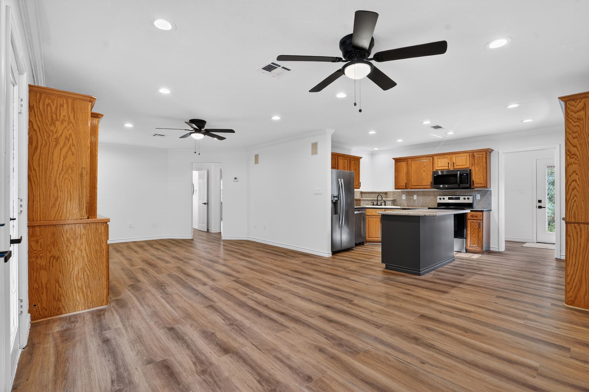 27 Deerfield Road Huntsville, TX 77340 - Photo 9 of 46