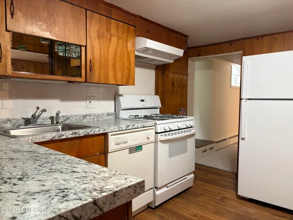 $2,700 | 26 Hawthorne Street South, Unit A, Greenwich, CT 06831