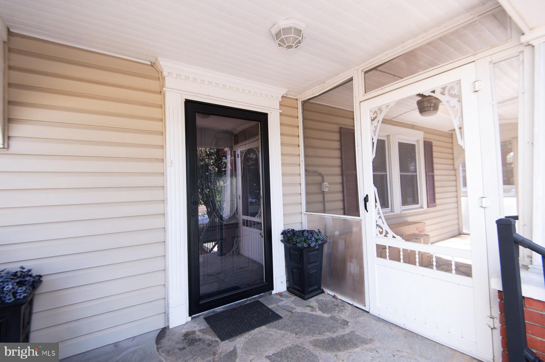 521 Academy Street Hurlock, MD 21643 - Photo 56 of 67 front porch