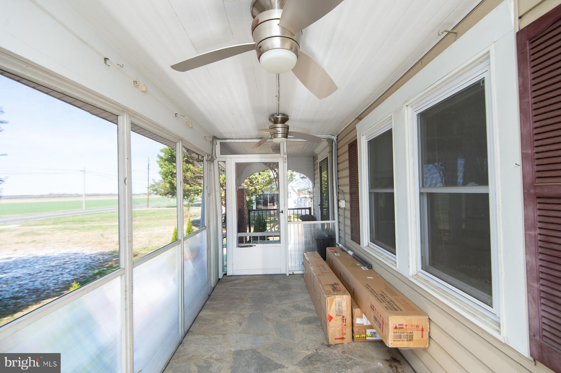 521 Academy Street Hurlock, MD 21643 - Photo 57 of 67 screened porch