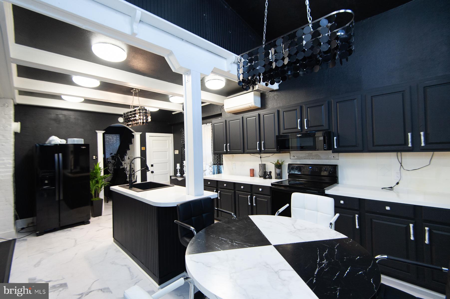 521 Academy Street Hurlock, MD 21643 - Photo 10 of 67 large kitchen new appliances