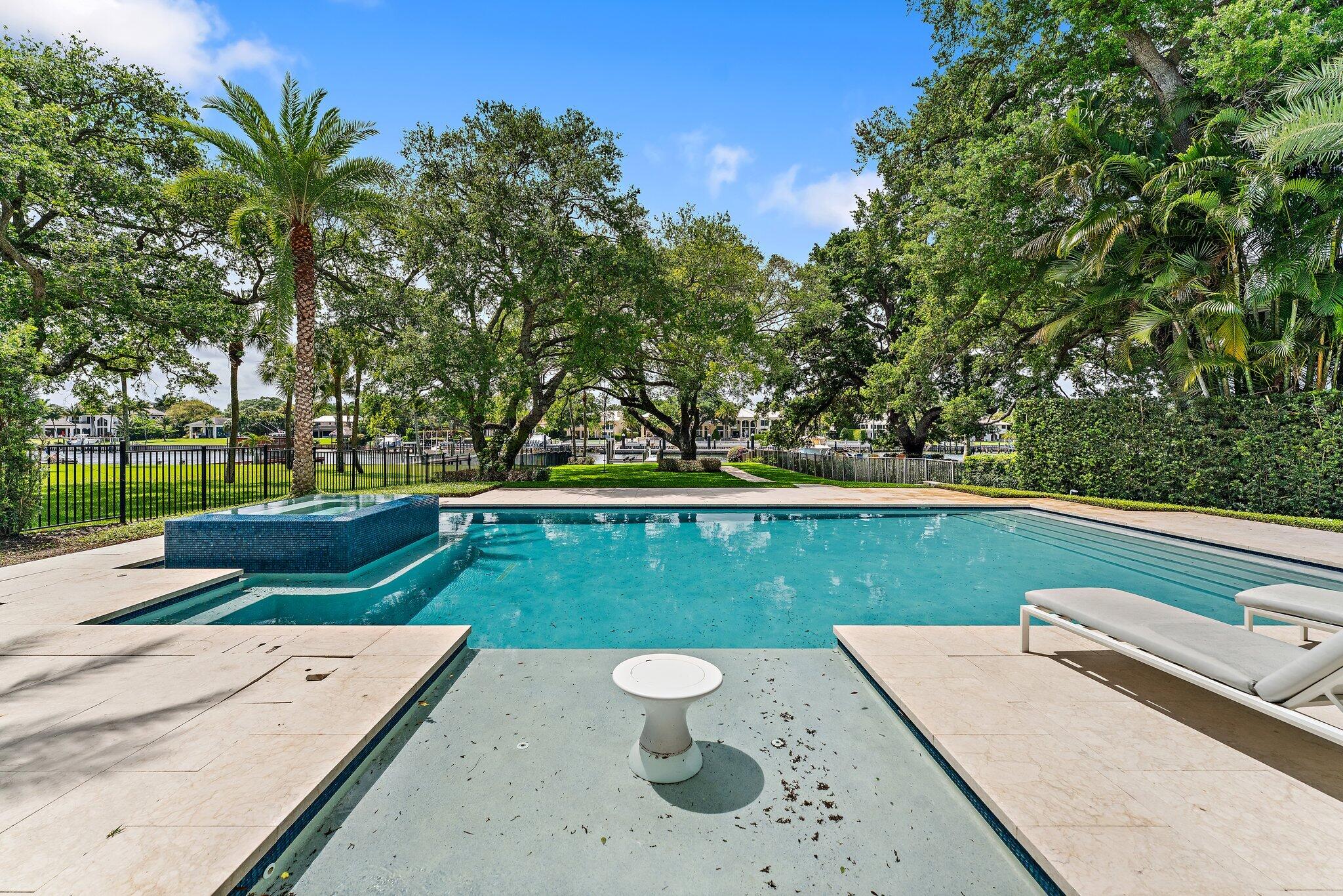 2162 Radnor Road North Palm Beach, FL 33408 - Photo 66 of 71 Pool & Spa