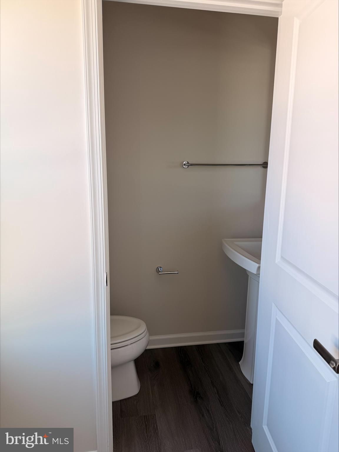 1180 West Walnut Road Vineland, NJ 08360 - Photo 19 of 19 a bathroom with a toilet