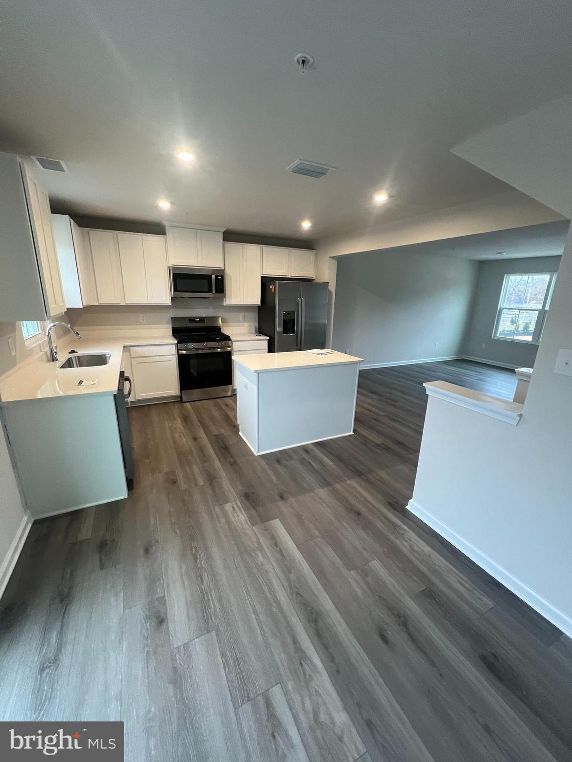 1180 West Walnut Road Vineland, NJ 08360 - Photo 4 of 17