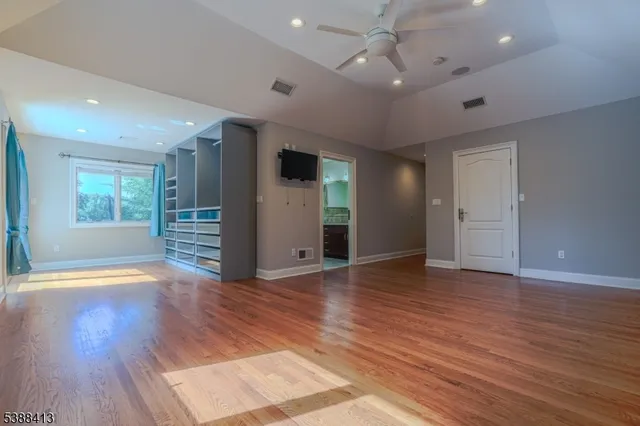 $6,000 | 567 Mountain Avenue, Springfield, NJ 07081