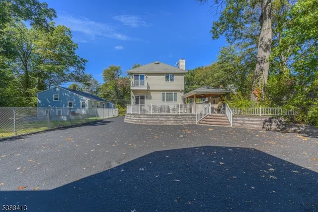 $6,000 | 567 Mountain Avenue, Springfield, NJ 07081