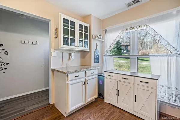 $299,990 | 7 Maple Court, Unit 7, Selden, NY 11784