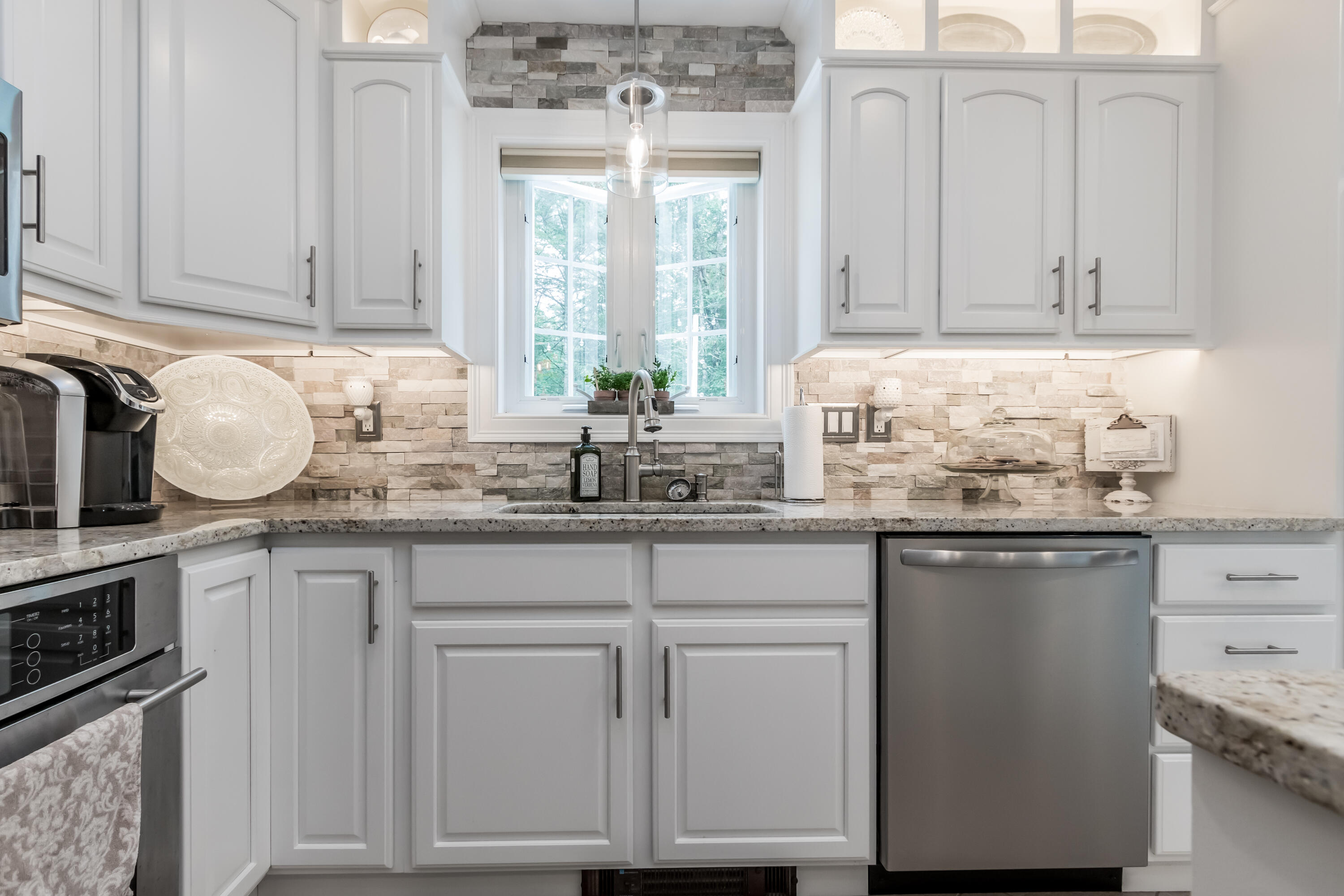 17 Inland Farm Road Windham, ME 04062 - Photo 13 of 82 KITCHEN