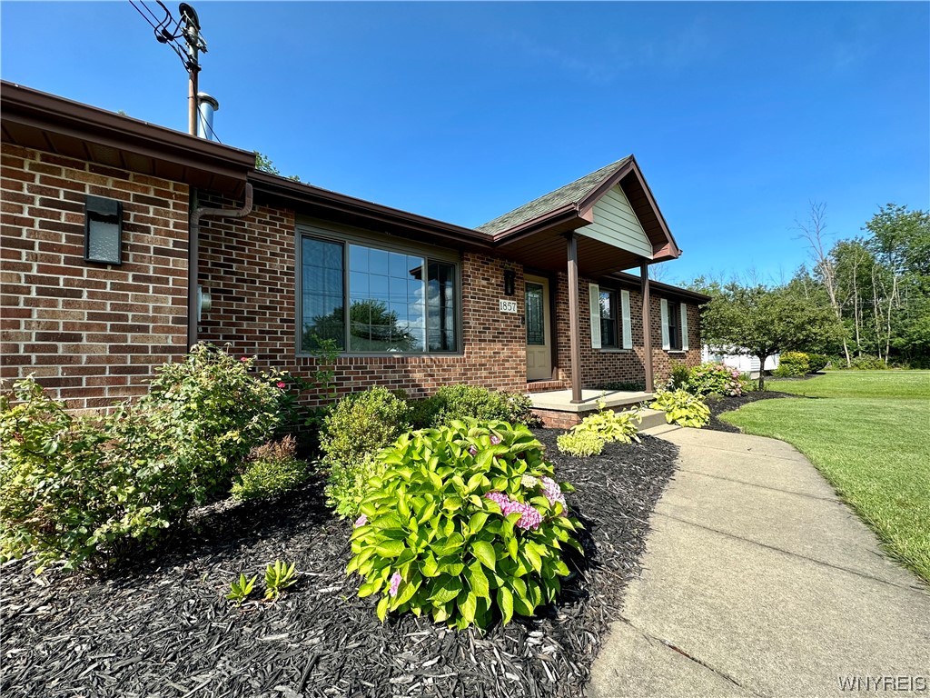 1857 Webb Road Grand Island, NY 14072 - Photo 1 of 1 Gallery Image 1