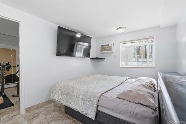 $979,000 | 1679 Unionport Road | Van Nest