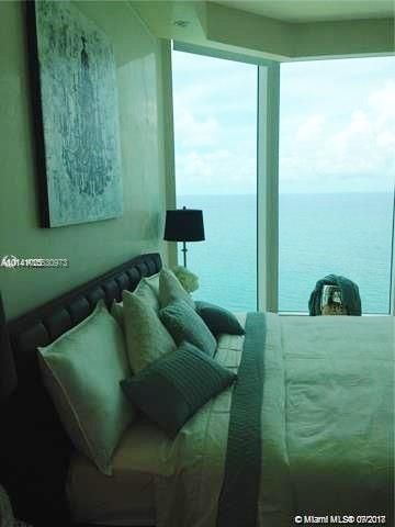 $2,100,000 | 16047 Collins Avenue, Unit 3103, Sunny Isles Beach, FL 33160