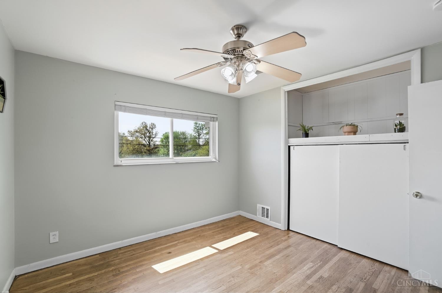 5450 Lawrence Road Cincinnati, OH 45248 - Photo 25 of 51