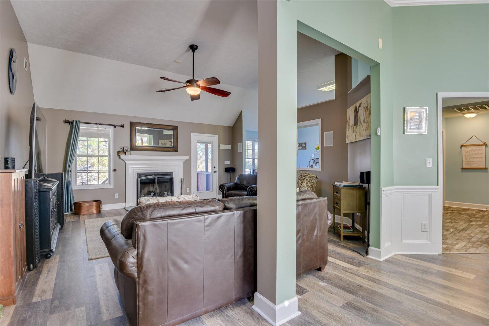 524 Ridgecliff Court North Augusta, SC 29841 - Photo 8 of 47 08-108-DSC_3127LRenfused