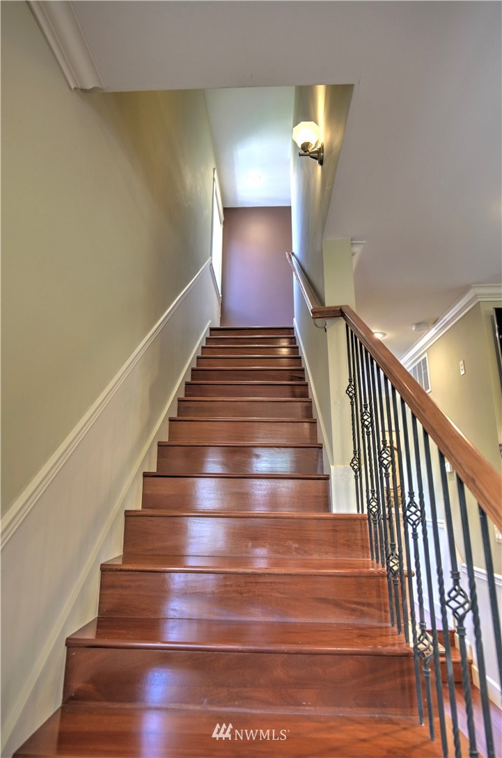 745 North 73rd Street Seattle, WA 98103 - Photo 14 of 35 Gallery Image 14