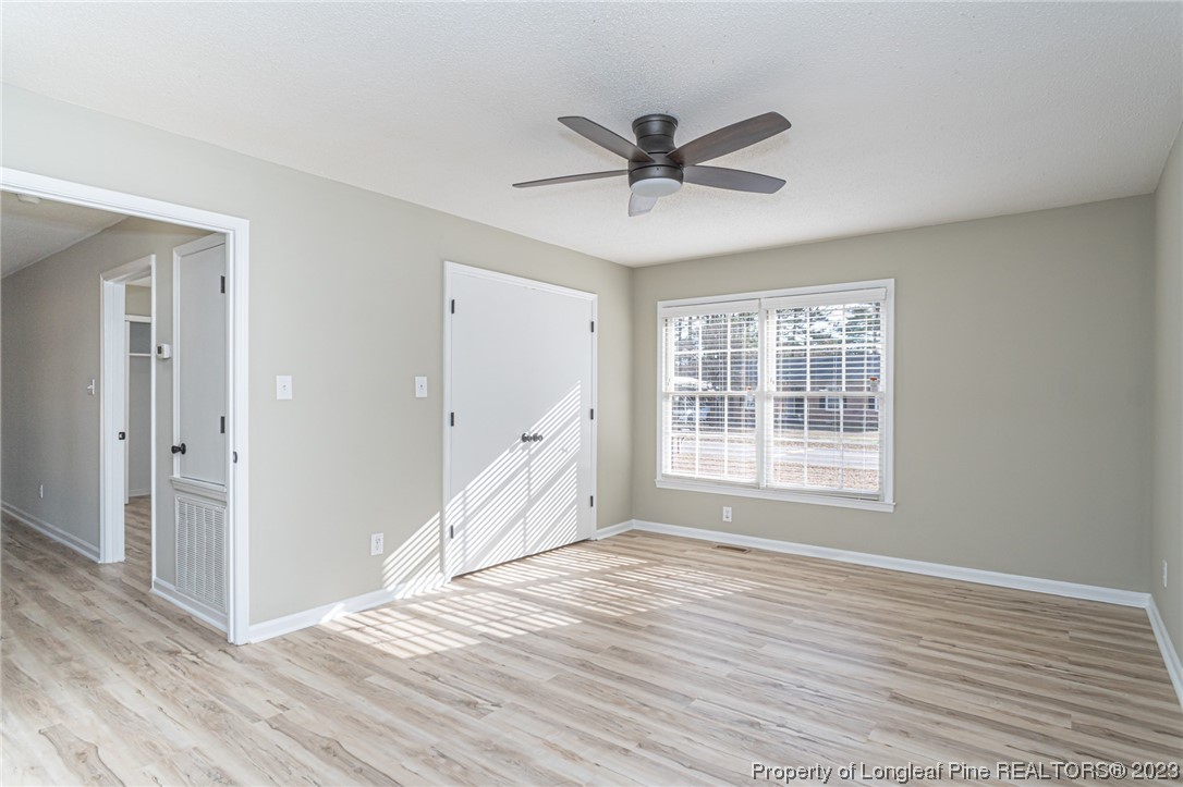 5866 Hunting Ridge Road Hope Mills, NC 28348 - Photo 21 of 35 Gallery Image 21