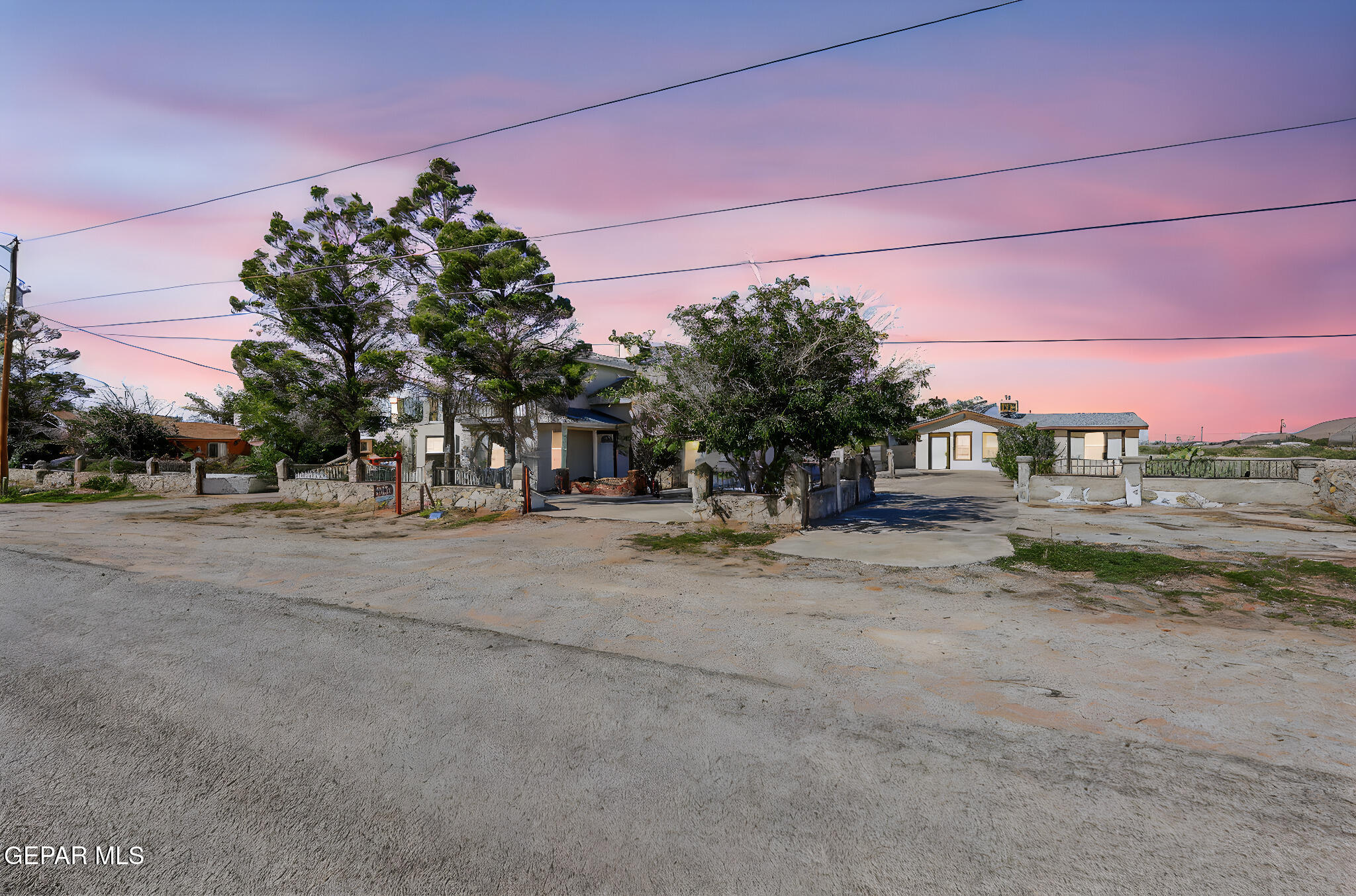 14573 B Van Fleet Road El Paso, TX 79938 - Photo 109 of 128 112-web-or-mls-IMG_6422 day to dusk