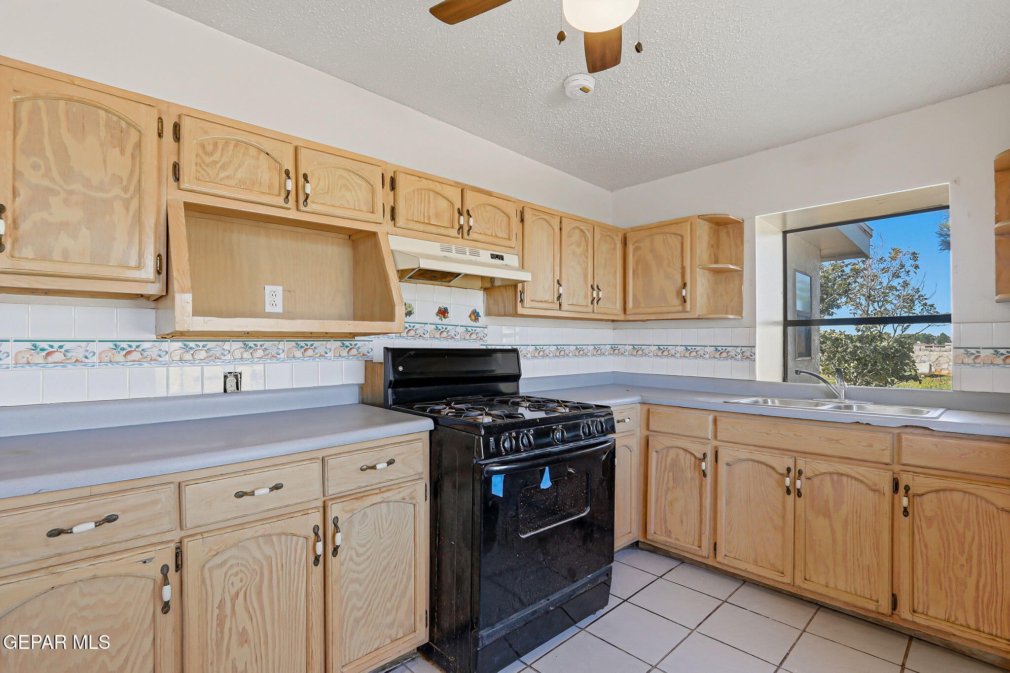 14573 B Van Fleet Road El Paso, TX 79938 - Photo 11 of 128 71-web-or-mls-IMG_7114