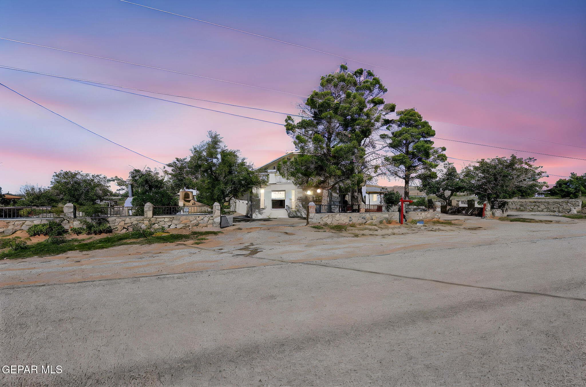14573 B Van Fleet Road El Paso, TX 79938 - Photo 115 of 128 120-web-or-mls-IMG_6443 day to dusk