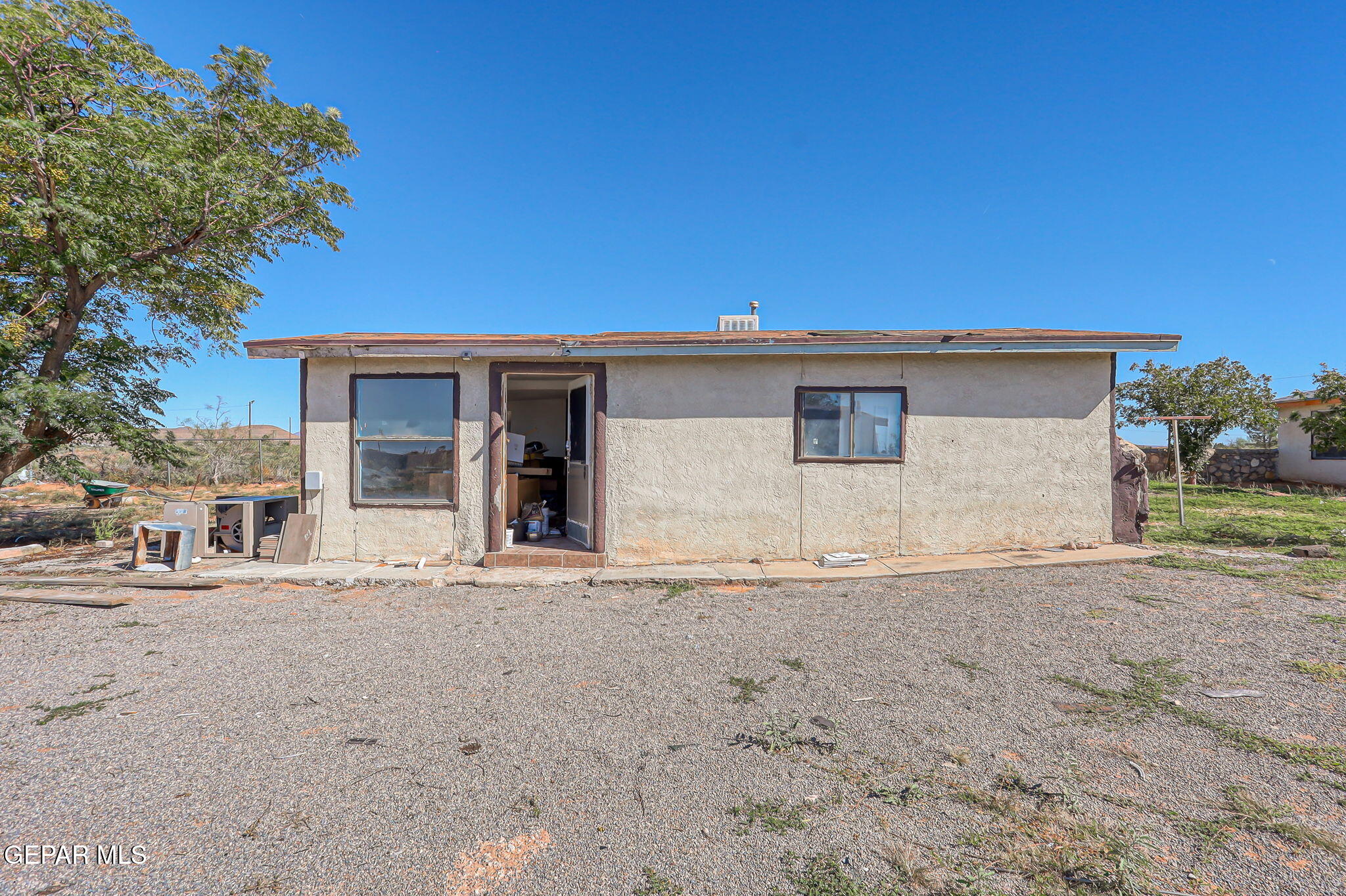 14573 B Van Fleet Road El Paso, TX 79938 - Photo 125 of 128 136-web-or-mls-IMG_6492