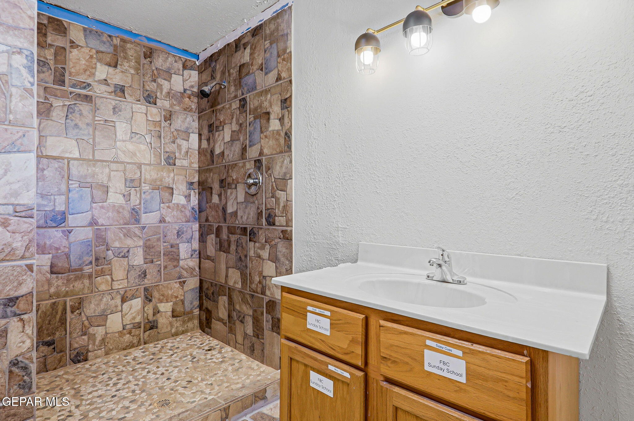 14573 B Van Fleet Road El Paso, TX 79938 - Photo 21 of 128 64-web-or-mls-IMG_7058