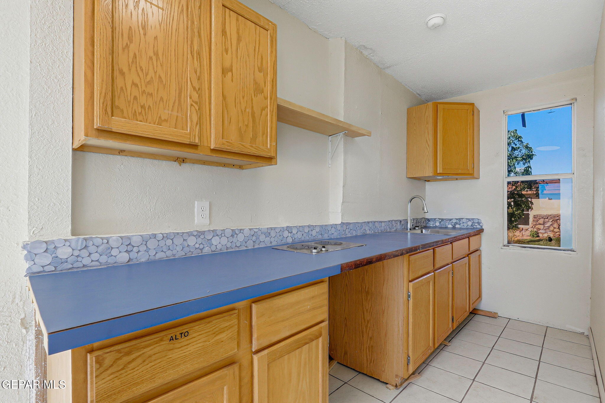14573 B Van Fleet Road El Paso, TX 79938 - Photo 69 of 128 a kitchen with stainless steel appliances granite countertop a sink and a cabinets