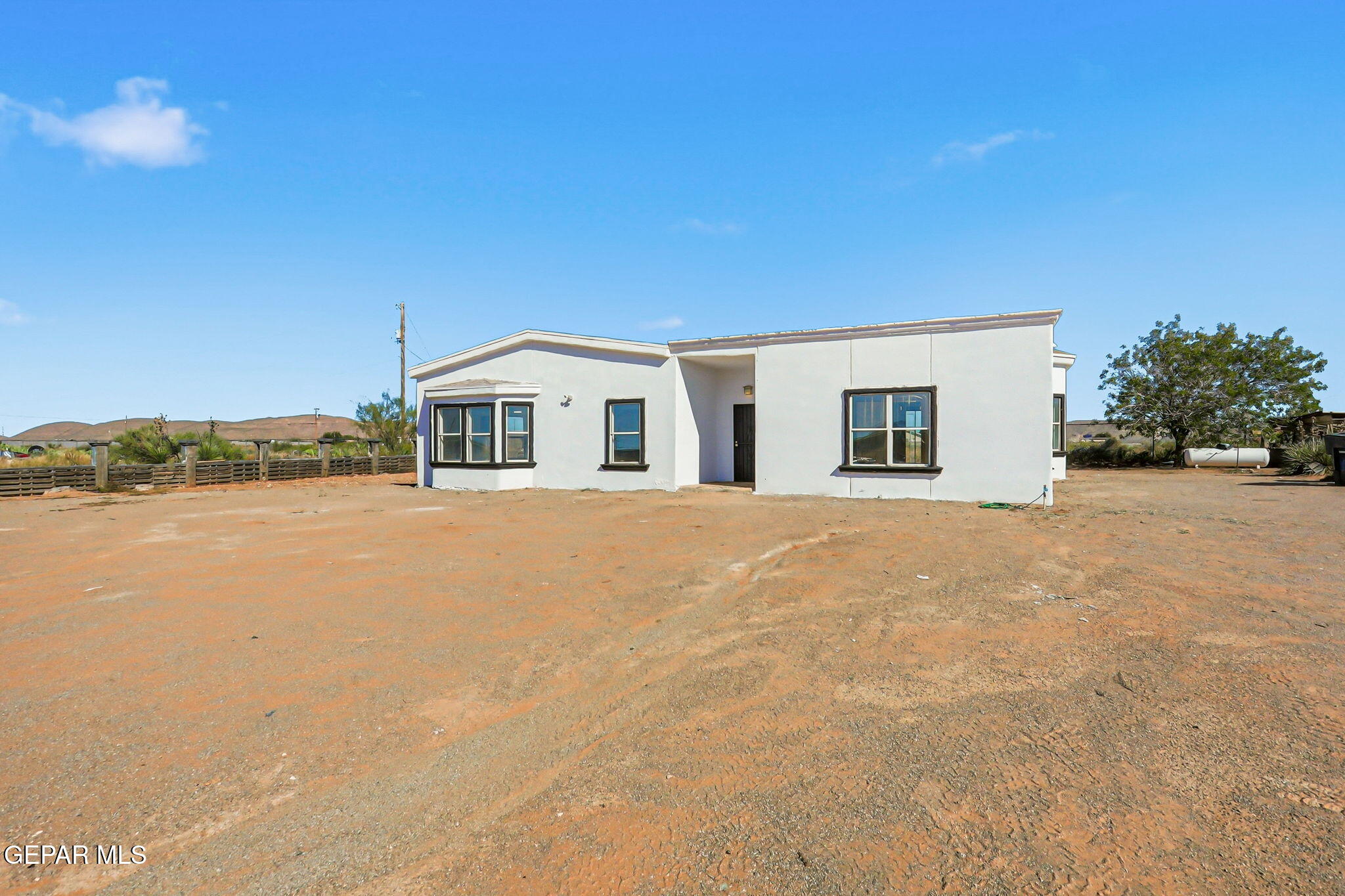 14573 B Van Fleet Road El Paso, TX 79938 - Photo 76 of 128 31-web-or-mls-IMG_6759