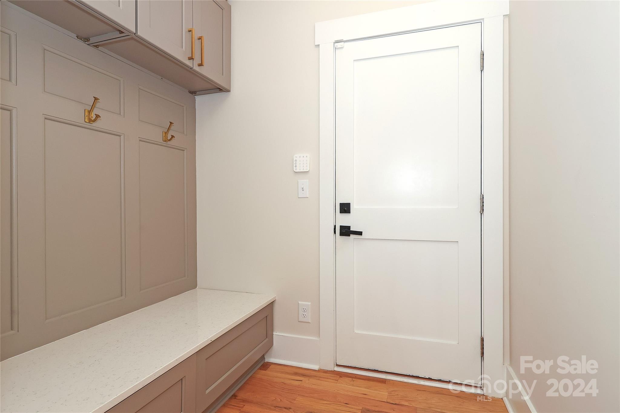 1300 Cortland Road West Charlotte, NC 28209 - Photo 9 of 48