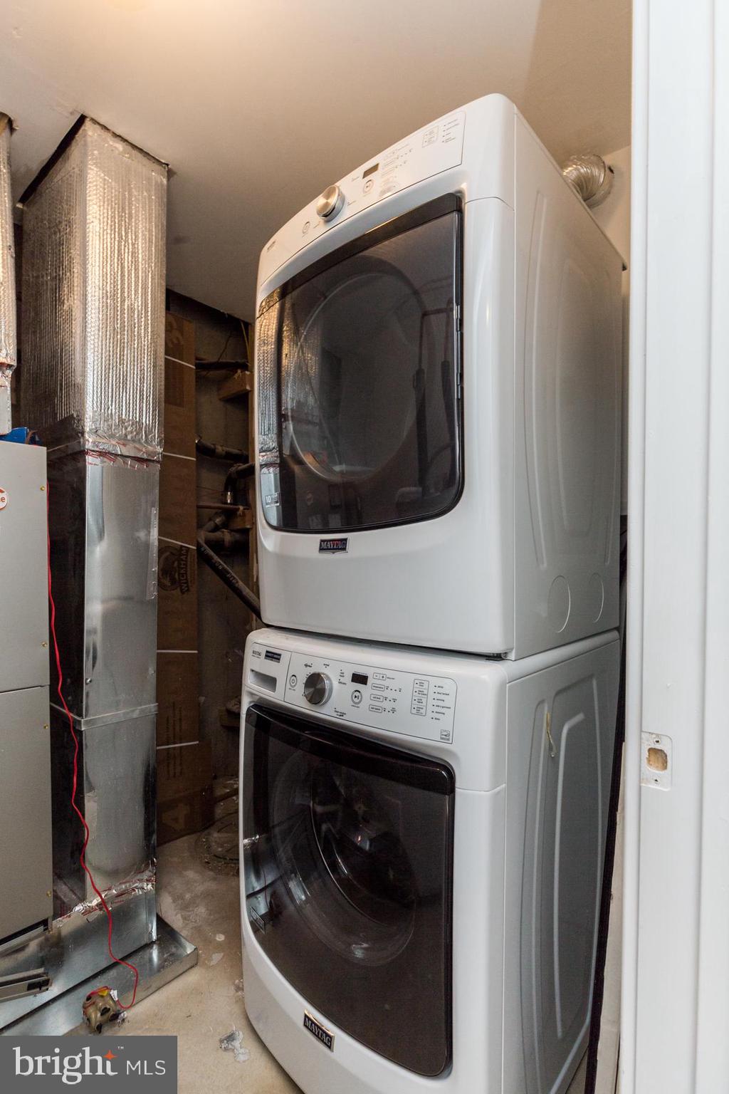 1815 Ranstead Street, Unit 1 Philadelphia, PA 19103 - Photo 19 of 27 a close up view of a washer and dryer