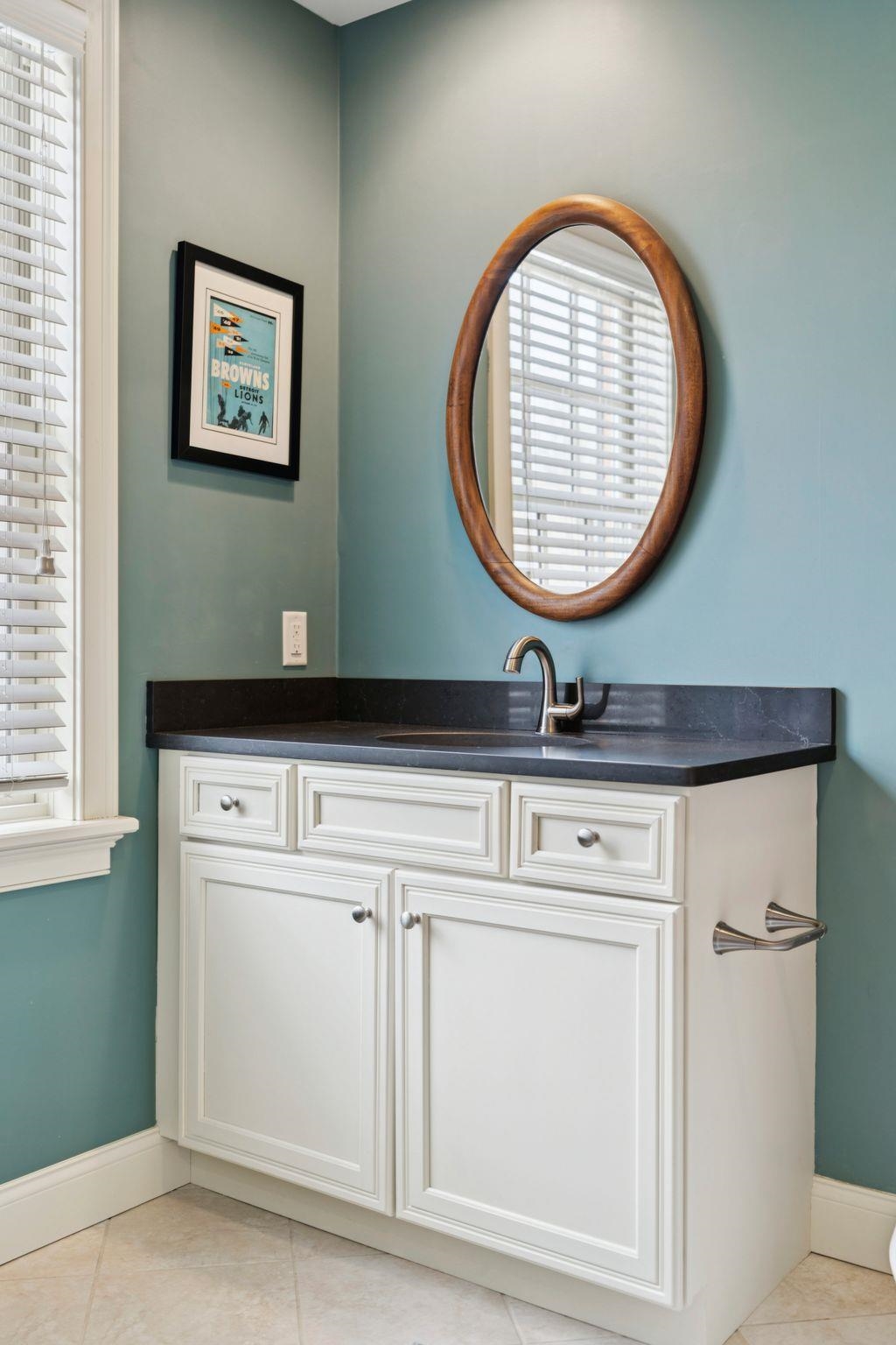 235 Main Street, Unit 2 Norwich, VT 05055 - Photo 28 of 51