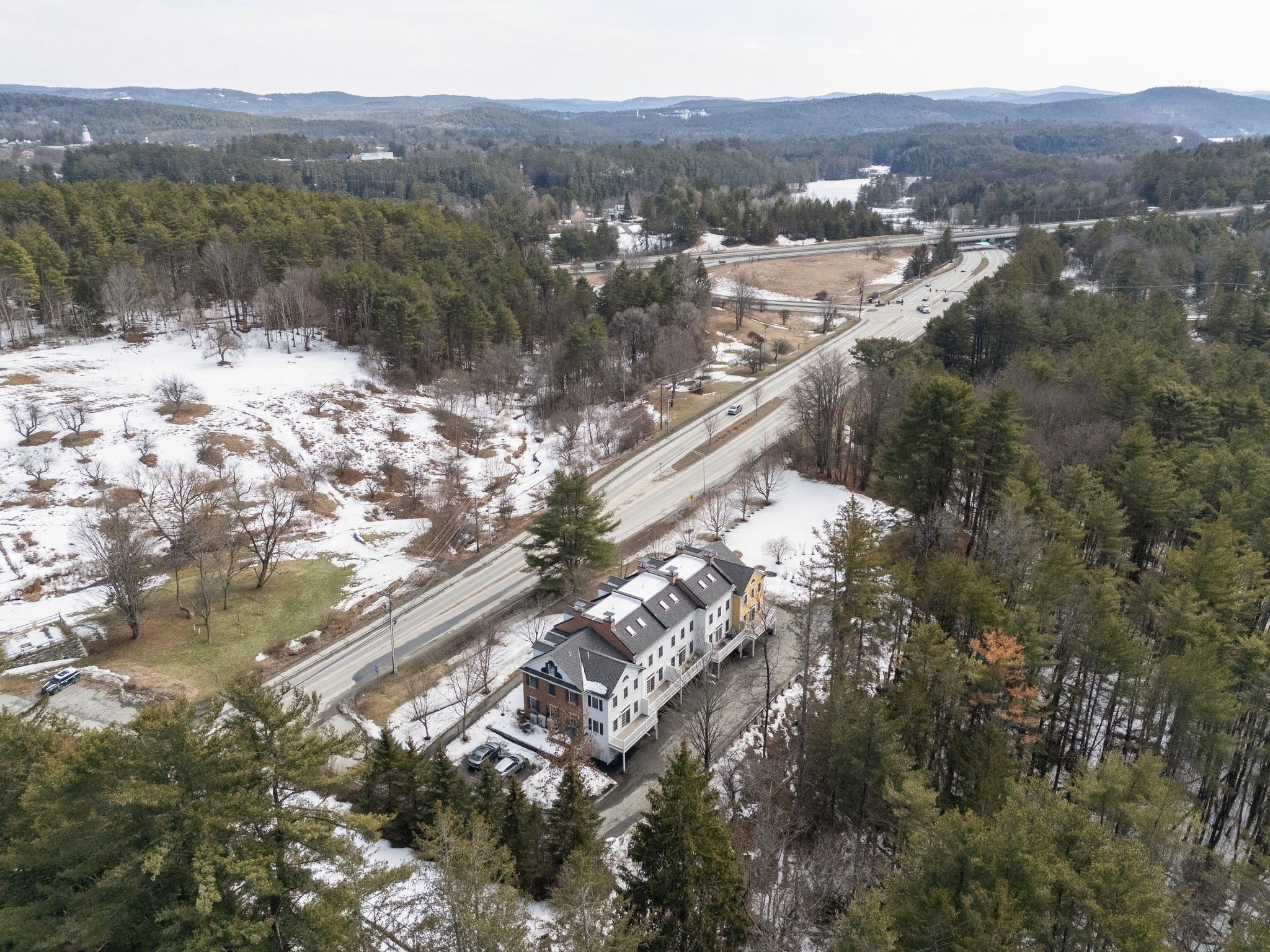 235 Main Street, Unit 2 Norwich, VT 05055 - Photo 48 of 51