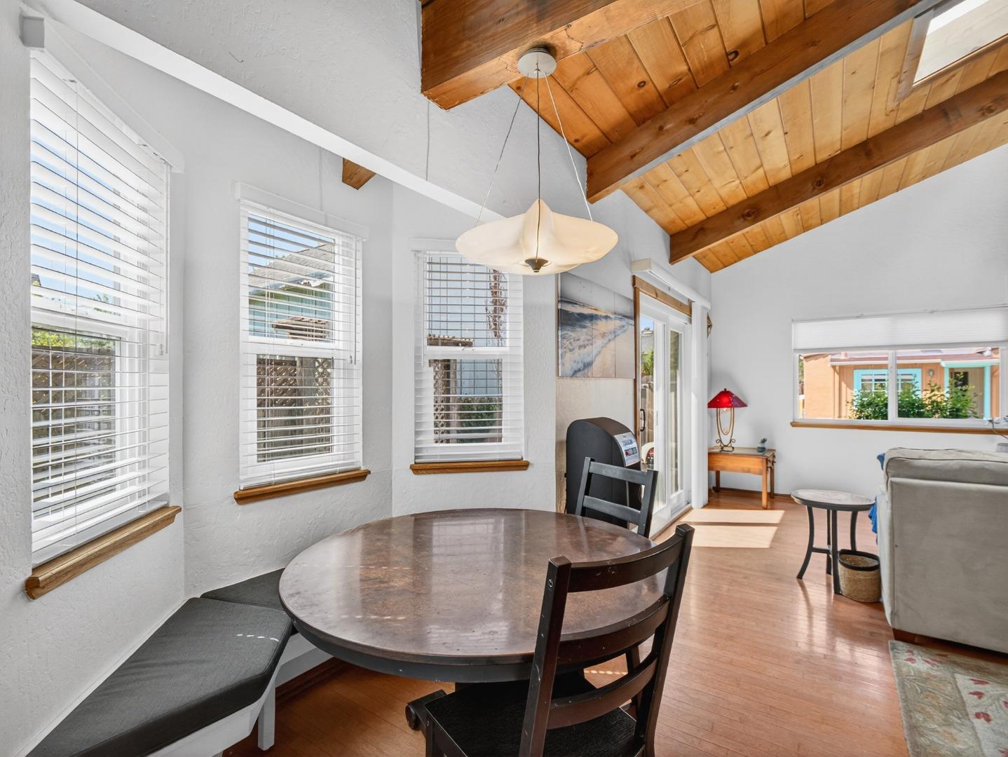 620 Sumner Street Santa Cruz, CA 95062 - Photo 11 of 71