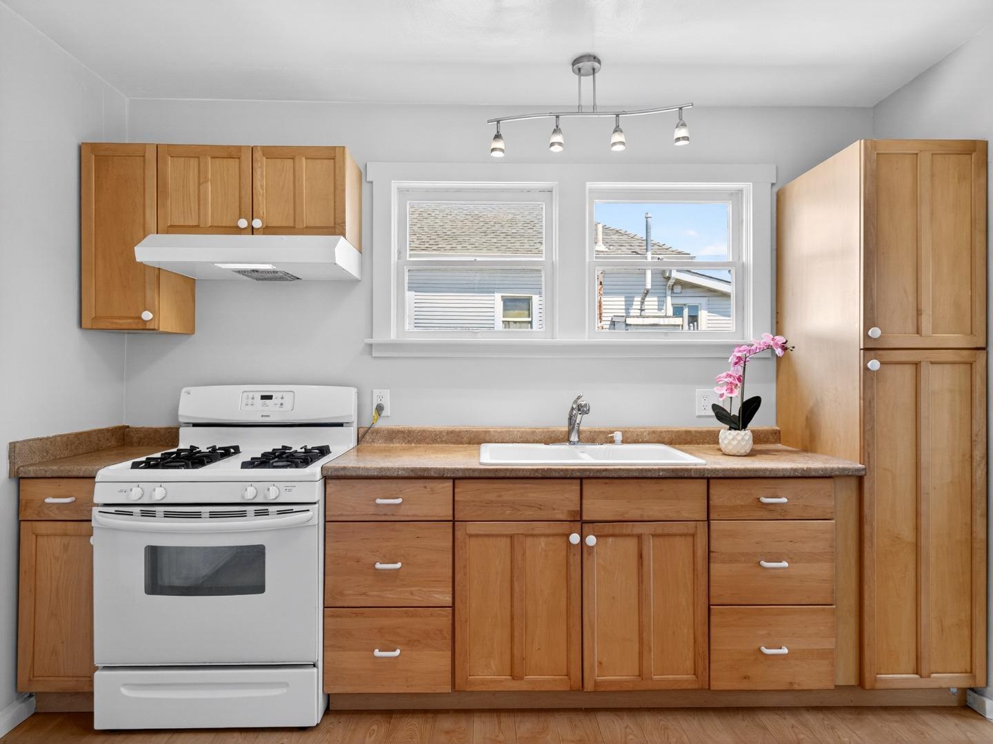 620 Sumner Street Santa Cruz, CA 95062 - Photo 51 of 71