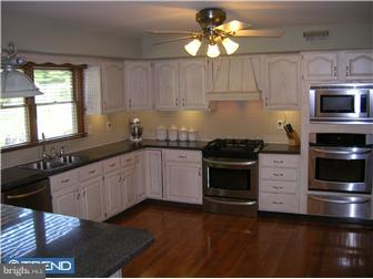 517 Plymouth Road Ambler, PA 19002 - Photo 6 of 12 Kitchen