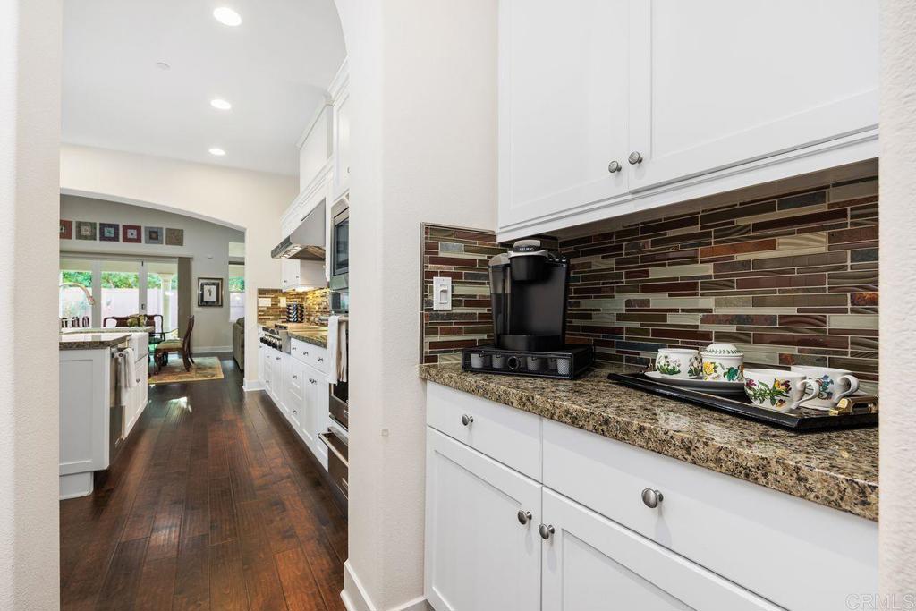 2925 Valley Street Carlsbad, CA 92008 - Photo 13 of 45